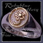 18 Karat Yellow Gold and Sterling Silver 'Blossom' Signet Ring Image