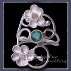10 Karat Yellow Gold and Sterling Silver 'Feelin' Groovy' Rainforest Green Topaz Ring Image