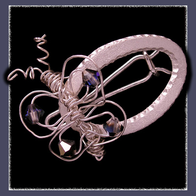 !4 Karat Yellow and White Gold Flower Earcuff accented with Diamonds Image