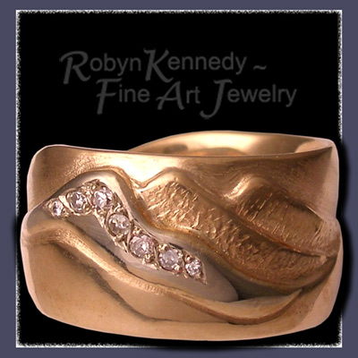 14 Karat Yellow and White Gold and Diamonds 'My Other Sisters' Diamond Ring Image